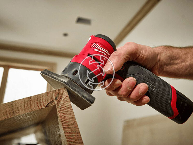 Milwaukee M12FDSS-422X akkus rezgőcsiszoló