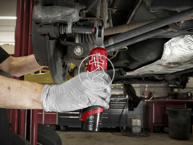 Milwaukee M12FHIR38-0 akkus racsnis csavarkulcs