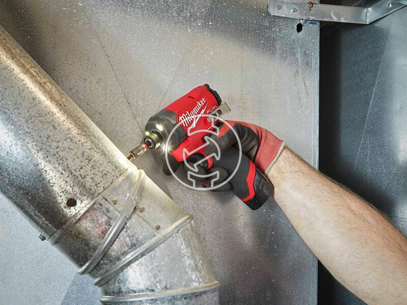 Milwaukee M12FID2-202X akkus ütvecsavarozó