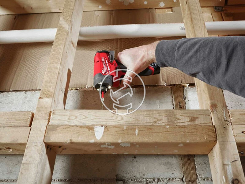 Milwaukee M12FID2-202X akkus ütvecsavarozó