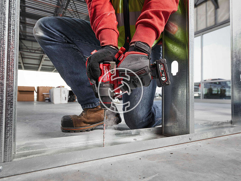 Milwaukee M12FPD2-0 ütvefúró-csavarozó kartonban (akku és töltő nélkül)