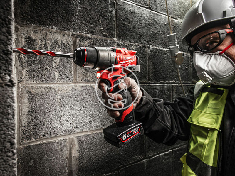 Milwaukee M12FPP2D2-422X gépcsomag