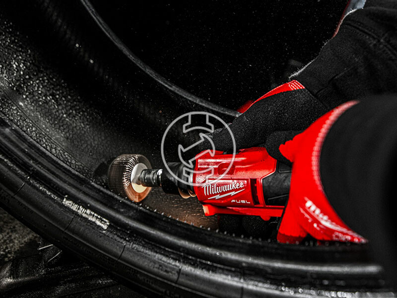 Milwaukee M12FTB-0 akkus gumiabroncs polírozó