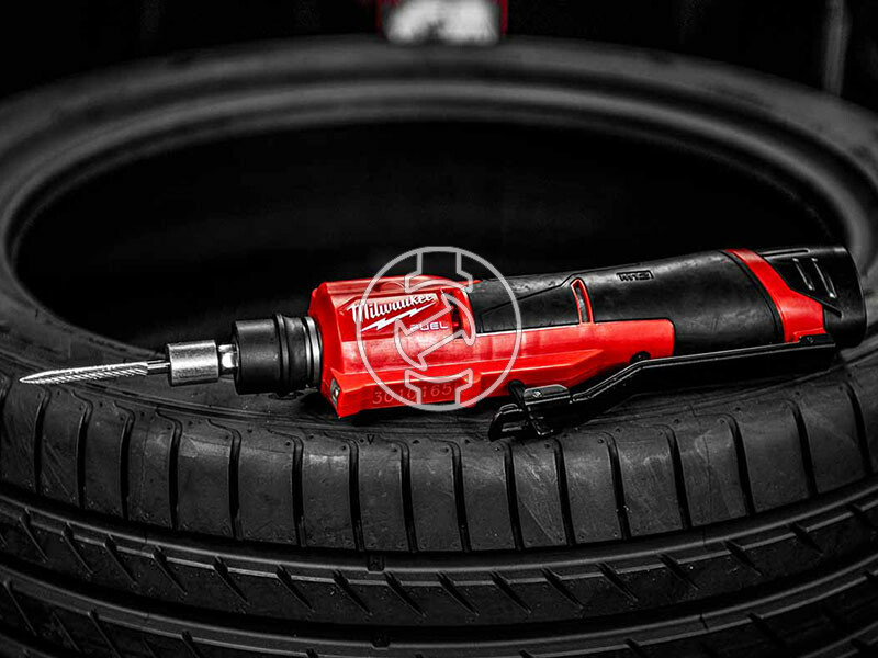 Milwaukee M12FTB-0 akkus gumiabroncs polírozó