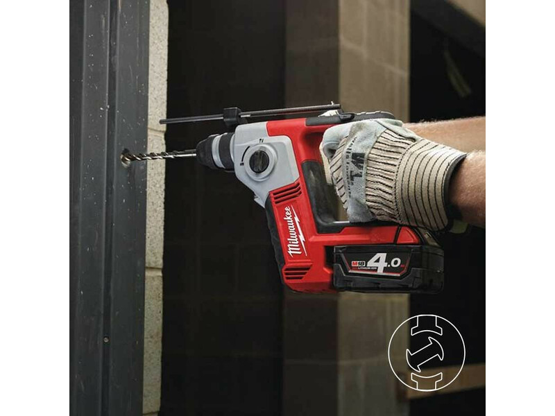 Milwaukee M18 BH-402C
