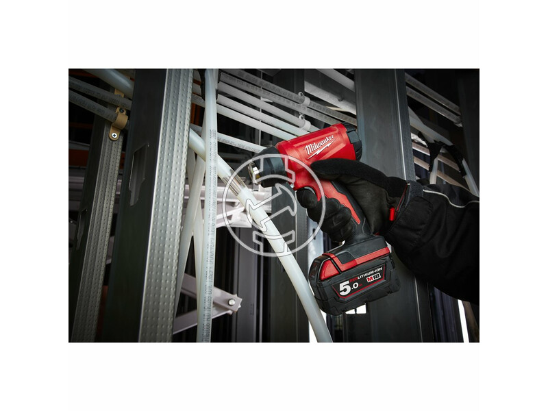 milwaukee_m18_bhg_502c_akkus_holegfuvo_2_x_50_ah_li_ion_akkuval_4.jpg 4933459772