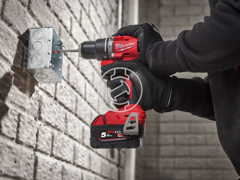 Milwaukee M18 BLDDRC-402C akkus fúrócsavarozó tokmányos 2 x M18 B4 + M12-18 C