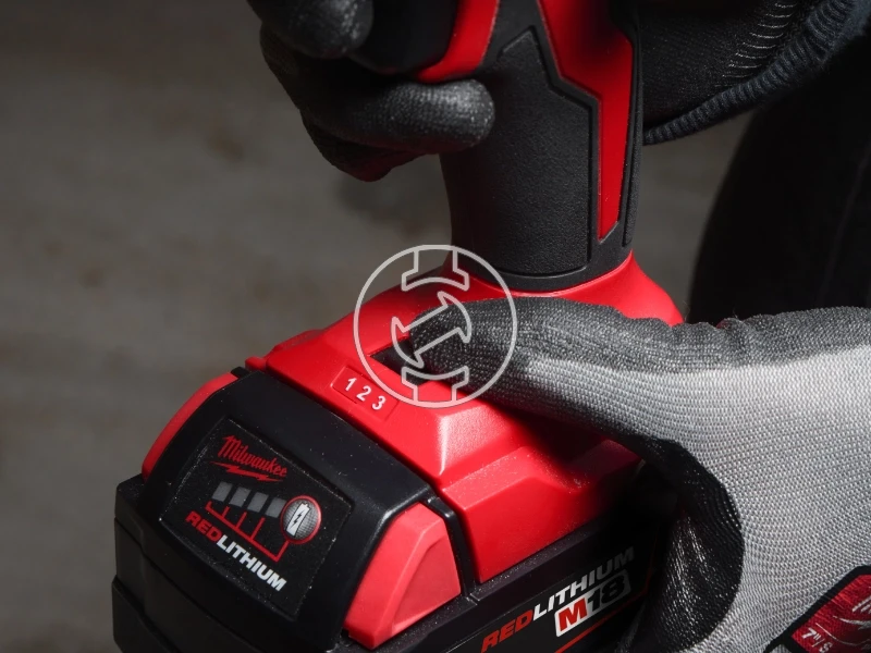 Milwaukee M18 BLHSB-0 akkus levegőfúvó