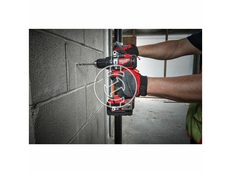 milwaukee_m18_blpd2_502x_akkus_szenkefe_nelkuli_utvefuro_csavarozo_2_x_50_ah_li_ion_akkuval_12.jpg 4933464517