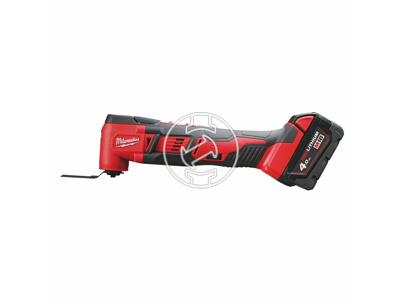 milwaukee_m18_bmt_0x_akkus_multitool_akku_es_tolto_nelkul_0.jpg 4933459572