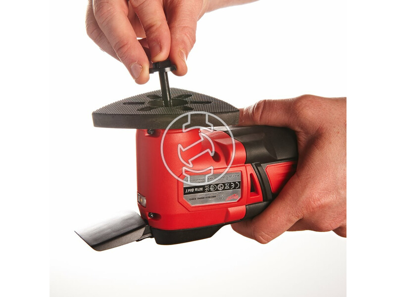 milwaukee_m18_bmt_0x_akkus_multitool_akku_es_tolto_nelkul_14.jpg 4933459572