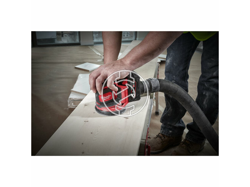 milwaukee_m18_bos125_0_akkus_excentercsiszolo_akku_es_tolto_nelkul_6.jpg 4933464228