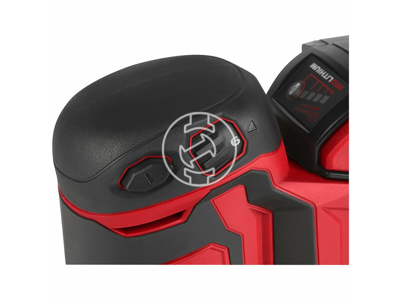 milwaukee_m18_bos125_502b_akkus_excentercsiszolo_2_x_50_ah_li_ion_akkuval_1.jpg 4933464229