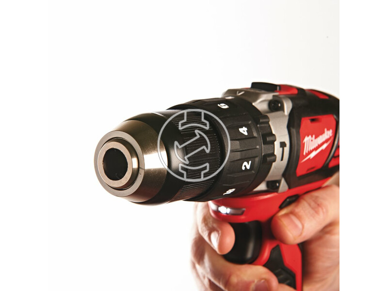 milwaukee_m18_bpd_402x_akkus_kompakt_utvefuro_csavarozo_2_x_40_ah_li_ion_akkuval_1.jpg 4933446192