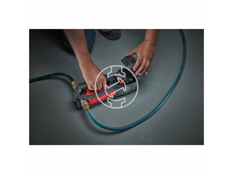 milwaukee_m18_btp_0_akkus_kompakt_vizszivattyu_akku_es_tolto_nelkul_3.jpg 4933471494