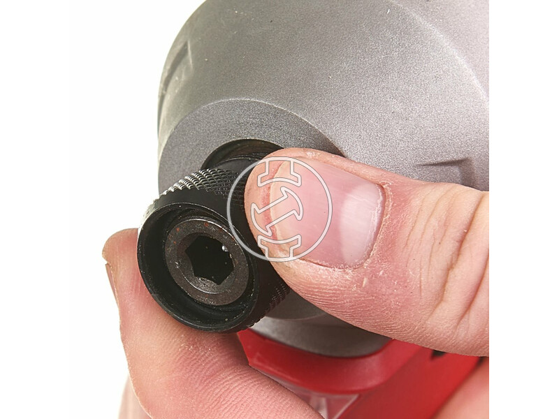 milwaukee_m18_cblid_402c_akkus_kompakt_szenkefe_nelkuli_utvecsavarozo_14_hatszog_meghajtassal_2_x_40_ah_li_ion_akkuval_10.jpg 4933464534