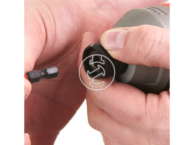 milwaukee_m18_cblid_402c_akkus_kompakt_szenkefe_nelkuli_utvecsavarozo_14_hatszog_meghajtassal_2_x_40_ah_li_ion_akkuval_11.jpg 4933464534