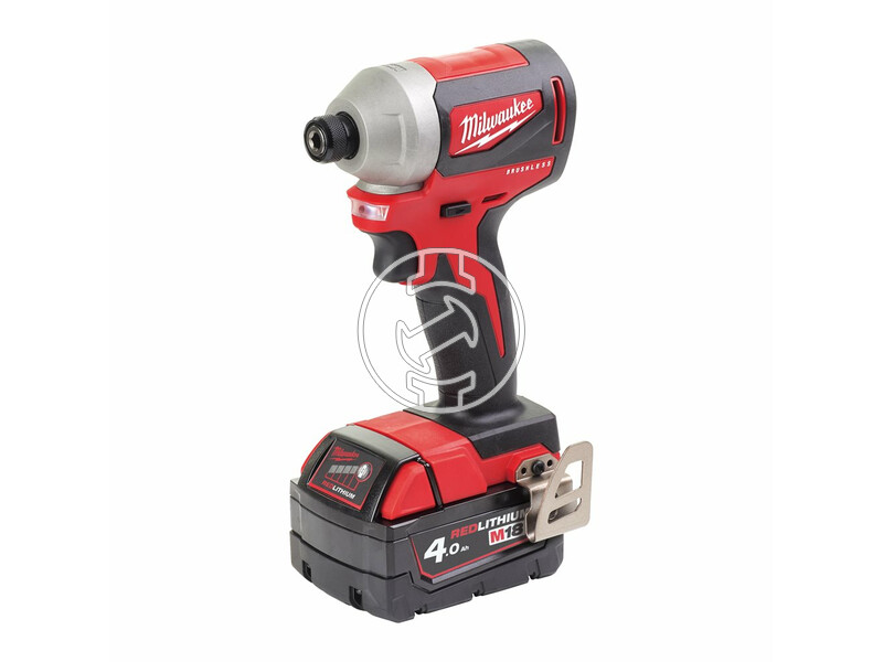 milwaukee_m18_cblid_402c_akkus_kompakt_szenkefe_nelkuli_utvecsavarozo_14_hatszog_meghajtassal_2_x_40_ah_li_ion_akkuval_8.jpg 4933464534