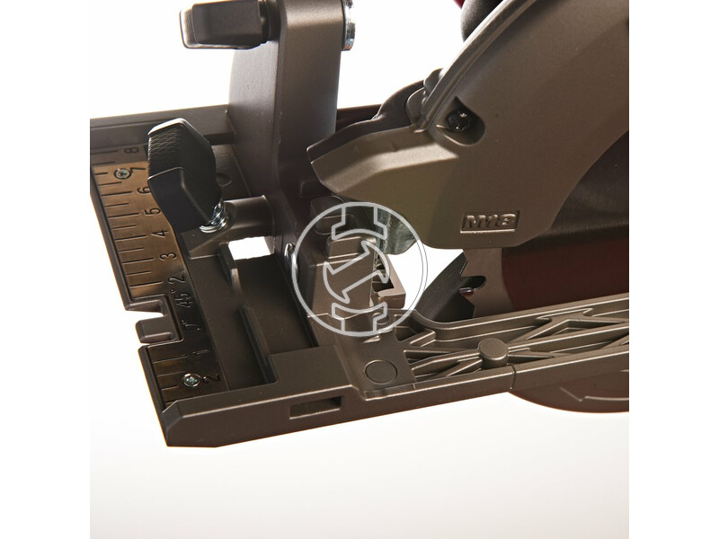 milwaukee_m18_ccs55_502x_fuel_akkus_szenkefe_nelkuli_korfuresz_2_x_50_ah_li_ion_akkuval_7.jpg 4933451376