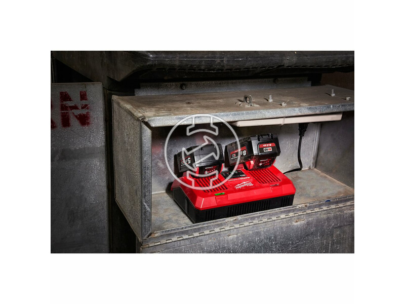 milwaukee_m18_dfc_dual_gyorstolto_lithium_ion_akkukhoz_m18_4.jpg 4932472073