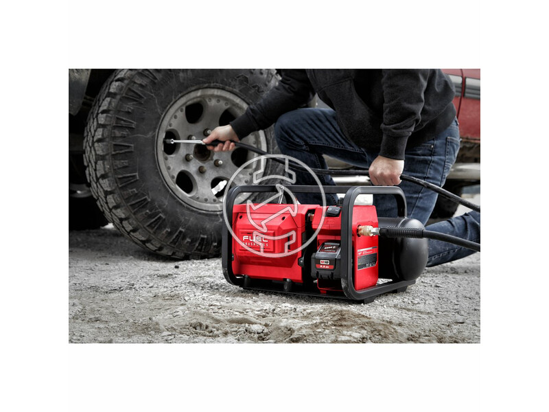 milwaukee_m18_fac_0_fuel_akkus_szenkefe_nelkuli_legkompresszor_akku_es_tolto_nelkul_10.jpg 4933472166