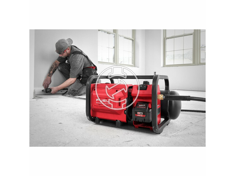 milwaukee_m18_fac_0_fuel_akkus_szenkefe_nelkuli_legkompresszor_akku_es_tolto_nelkul_12.jpg 4933472166