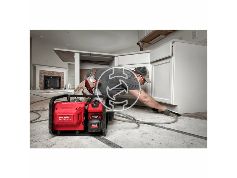 milwaukee_m18_fac_0_fuel_akkus_szenkefe_nelkuli_legkompresszor_akku_es_tolto_nelkul_9.jpg 4933472166