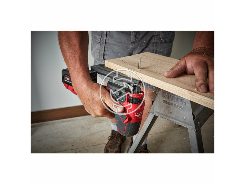 milwaukee_m18_fbjs_502x_fuel_akkus_szenkefe_nelkuli_szurofuresz_2_x_50_ah_li_ion_akkuval_4.jpg 4933464800