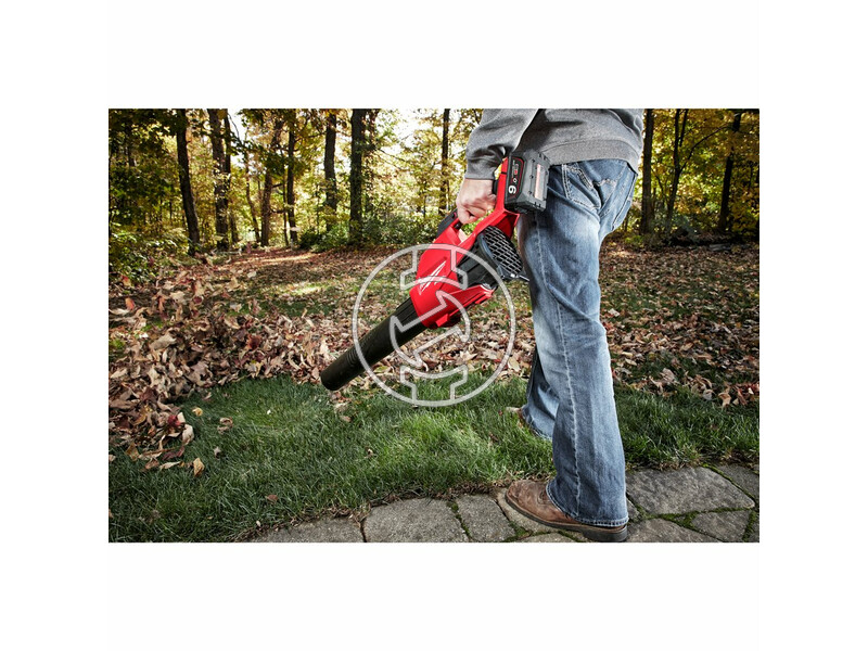 4933459825 milwaukee_m18_fbl_0_fuel_akkus_szenkefe_nelkuli_lombfuvo_akku_es_tolto_nelkul_5