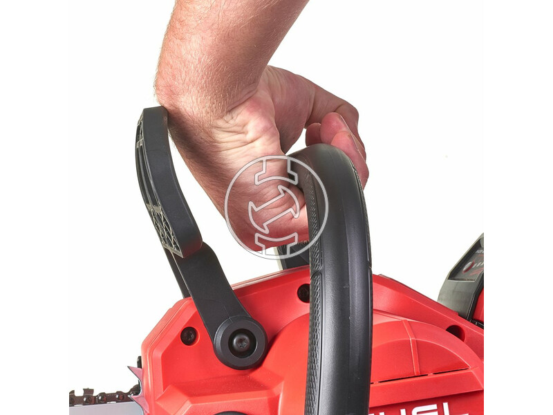 milwaukee_m18_fchsc_0_fuel_akkus_szenkefe_nelkuli_lancfuresz_akku_es_tolto_nelkul_16.jpg 4933471441