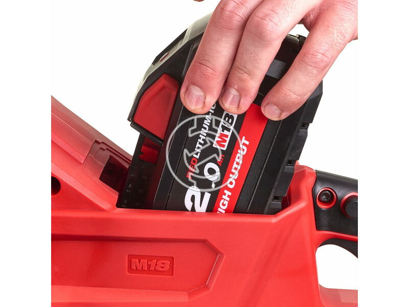 milwaukee_m18_fchsc_0_fuel_akkus_szenkefe_nelkuli_lancfuresz_akku_es_tolto_nelkul_22.jpg 4933471441