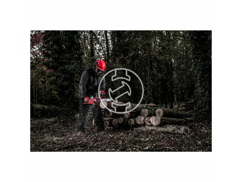 milwaukee_m18_fchsc_0_fuel_akkus_szenkefe_nelkuli_lancfuresz_akku_es_tolto_nelkul_3.jpg 4933471441