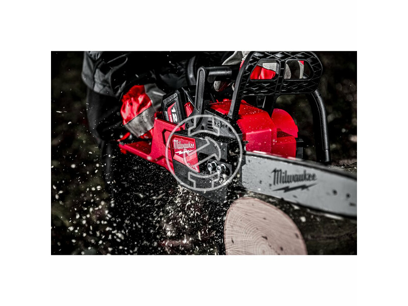 milwaukee_m18_fchsc_0_fuel_akkus_szenkefe_nelkuli_lancfuresz_akku_es_tolto_nelkul_4.jpg 4933471441