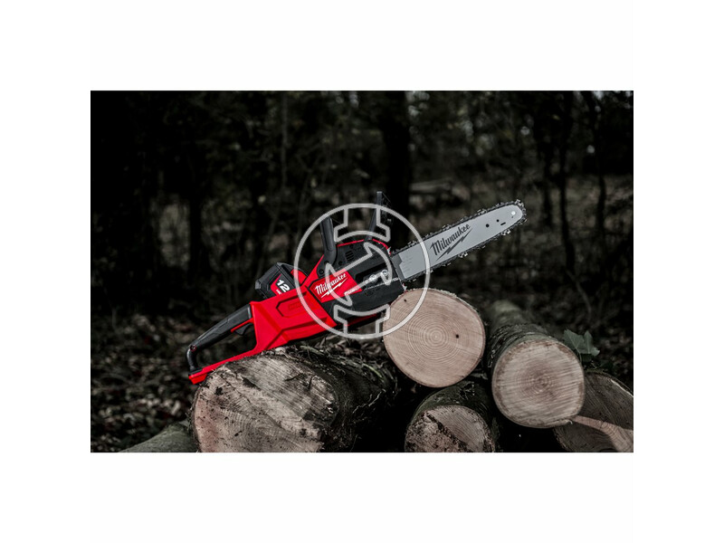 milwaukee_m18_fchsc_0_fuel_akkus_szenkefe_nelkuli_lancfuresz_akku_es_tolto_nelkul_5.jpg 4933471441