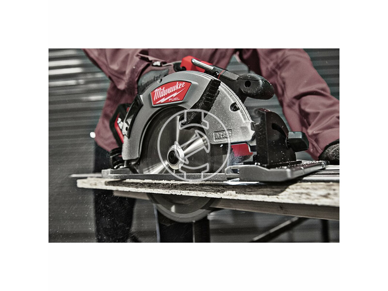 milwaukee_m18_fcsg66_0_fuel_akkus_szenkefe_nelkuli_korfuresz_fahoz_es_muanyaghoz_akku_es_tolto_nelkul_6.jpg 4933472163