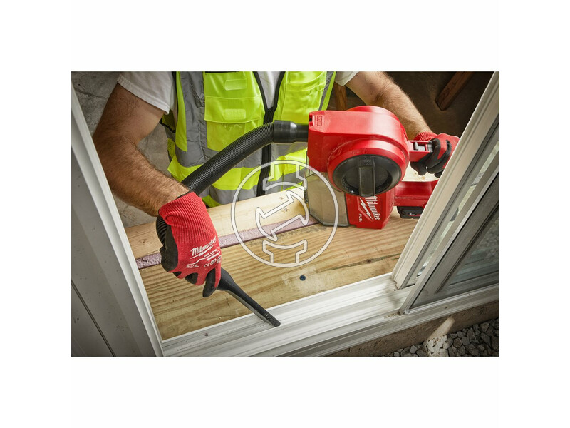 milwaukee_m18_fcvl_0_fuel_akkus_szenkefe_nelkuli_kompakt_porszivo_akku_es_tolto_nelkul_8.jpg 4933478185