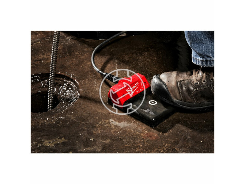 milwaukee_m18_ffsdc10_0_fuel_akkus_dugulaselharito_10_mm_es_spiralis_kabellel_akku_es_tolto_nelkul_16.jpg 4933459707