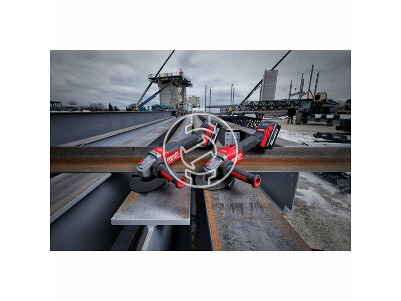 milwaukee_m18_fhsag125xpdb_0_fuel_akkus_rapidstop_szenkefe_nelkuli_sarokcsiszolo_akku_es_tolto_nelkul_12.jpg 4933471076