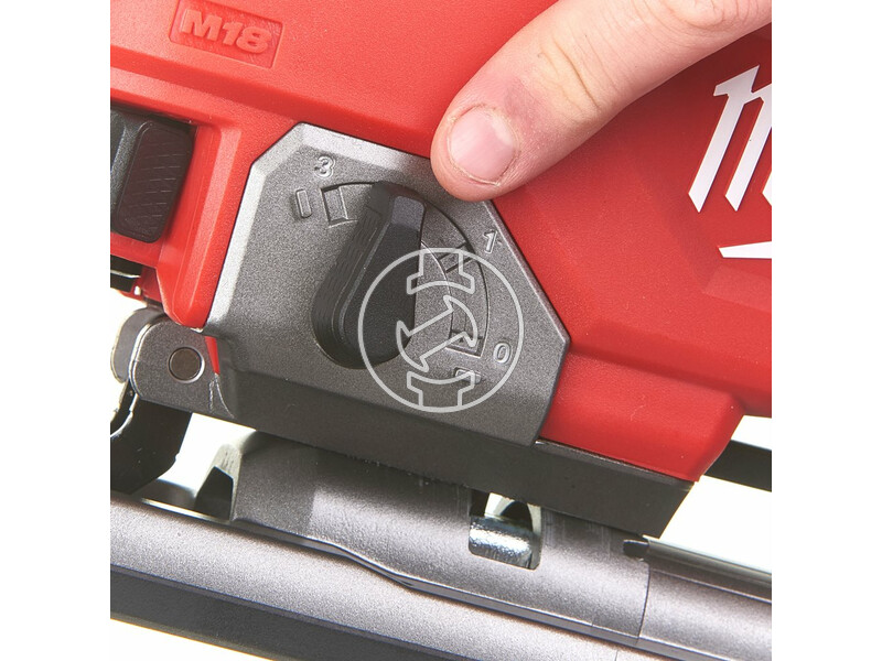 milwaukee_m18_fjs_0x_fuel_akkus_szenkefe_nelkuli_szurofuresz_akku_es_tolto_nelkul_4.jpg 4933464726