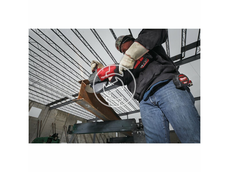 milwaukee_m18_flag230xpdb_0c_fuel_akkus_szenkefe_nelkuli_sarokcsiszolo_akku_es_tolto_nelkul_12.jpg 4933464114