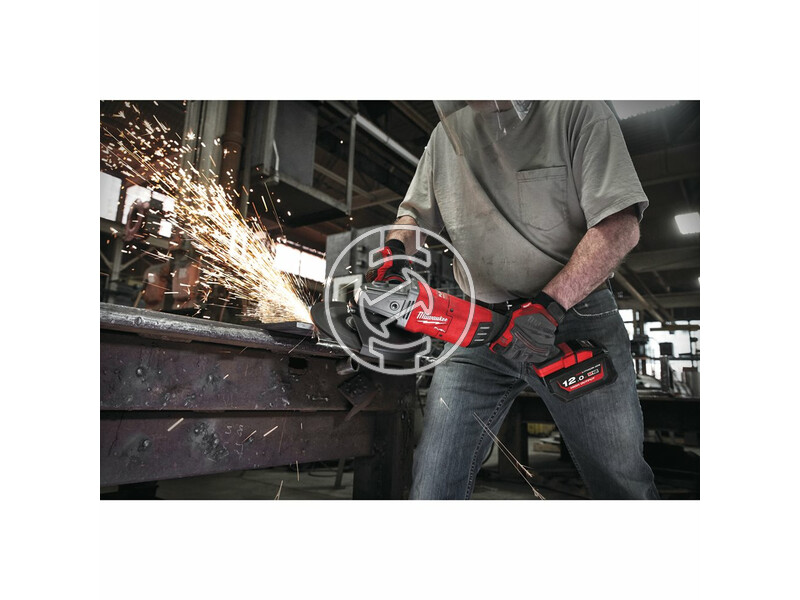 milwaukee_m18_flag230xpdb_0c_fuel_akkus_szenkefe_nelkuli_sarokcsiszolo_akku_es_tolto_nelkul_5.jpg 4933464114