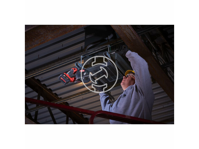 milwaukee_m18_fmcs_0x_akkus_szenkefe_nelkuli_femvago_korfuresz_akku_es_tolto_nelkul_2.jpg 4933459192