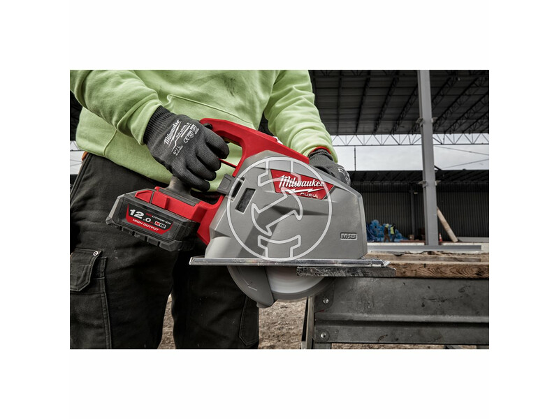 milwaukee_m18_fmcs66_0c_fuel_akkus_szenkefe_nelkuli_femvago_korfuresz_akku_es_tolto_nelkul_15.jpg 4933472110