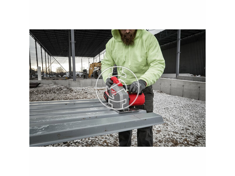 milwaukee_m18_fmcs66_0c_fuel_akkus_szenkefe_nelkuli_femvago_korfuresz_akku_es_tolto_nelkul_19.jpg 4933472110