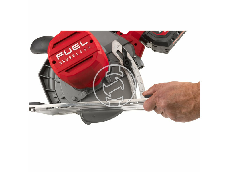 milwaukee_m18_fmcs66_0c_fuel_akkus_szenkefe_nelkuli_femvago_korfuresz_akku_es_tolto_nelkul_3.jpg 4933472110