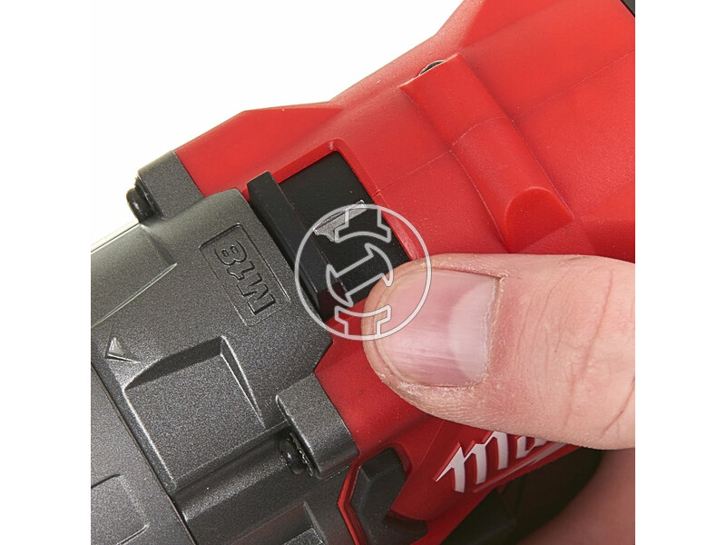 milwaukee_m18_fpd2_402c_fuel_akkus_szenkefe_nelkuli_utvefuro_csavarozo_2_x_40_ah_li_ion_akkuval_24.jpg 4933464561