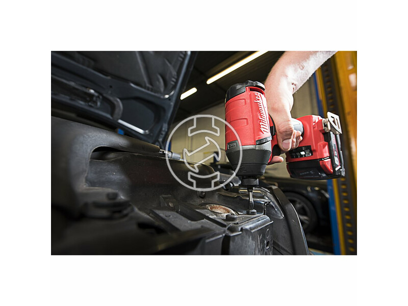 milwaukee_m18_fqid_0x_fuel_surge_akkus_hidraulikus_utvecsavarozo_14_hatszog_meghajtassal_akku_es_tolto_nelkul_16.jpg 4933459187