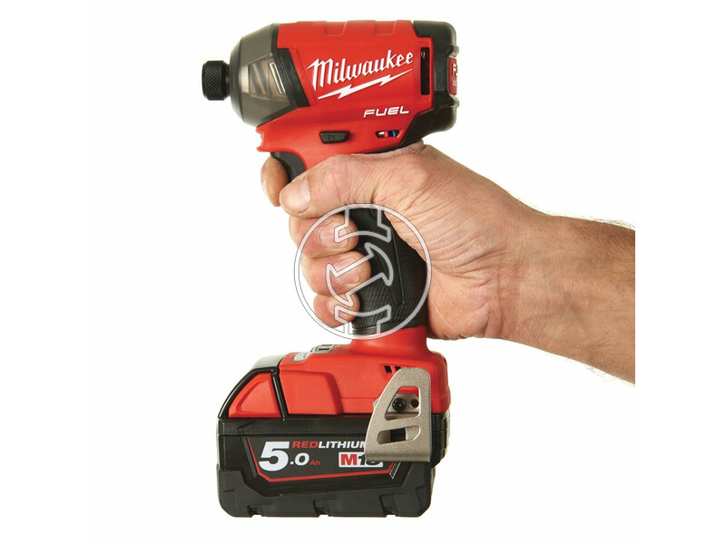 milwaukee_m18_fqid_502x_fuel_surge_akkus_hidraulikus_utvecsavarozo_14_hatszog_meghajtassal_2_x_50_ah_li_ion_akkuval_5.jpg 4933451790