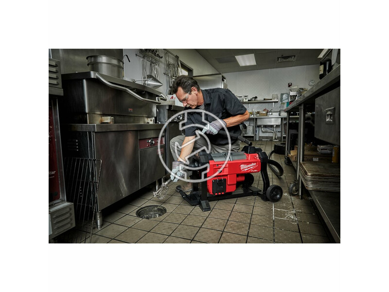 milwaukee_m18_fssm_121_akkus_one_key_fuel_szenkefe_nelkuli_szekcios_csotisztito_gep_1_x_120_ah_li_ion_akkuval_4.jpg 4933471410