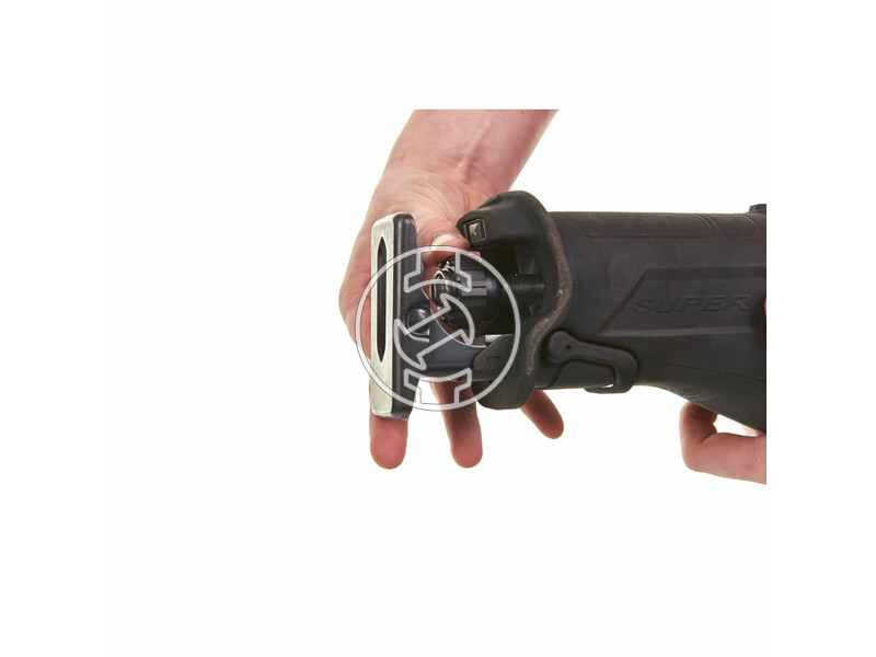 milwaukee_m18_fsx_0c_fuel_akkus_super_sawzall_szenkefe_nelkuli_szablyafuresz_akku_es_tolto_nelkul_22.jpg 4933464724